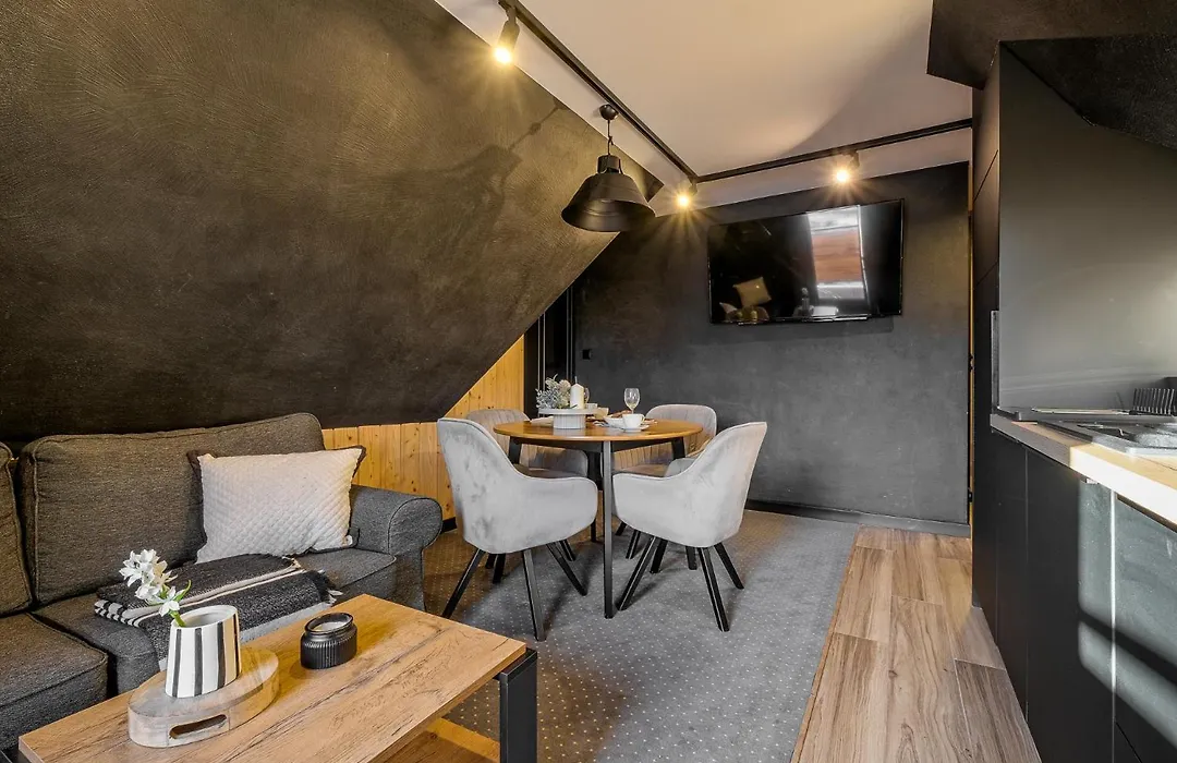 Villa 84 & Apartments - Sauna & Jacuzzi-1